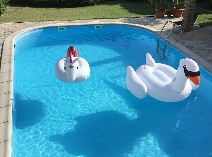 בית הארחה Cyrano Vendeghaz 3*