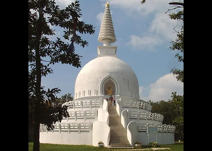 Cyrano Vendeghaz בית הארחה פוניארצוושהג'